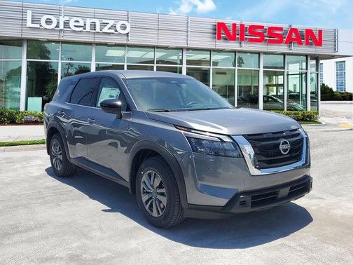 2025 Nissan Pathfinder S
