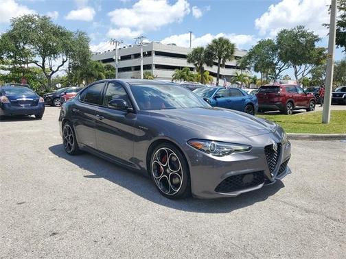 2022 Alfa Romeo Giulia Veloce