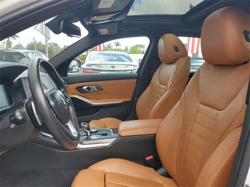 2021 BMW 330 i