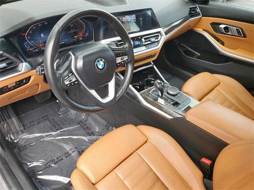 2021 BMW 330 i