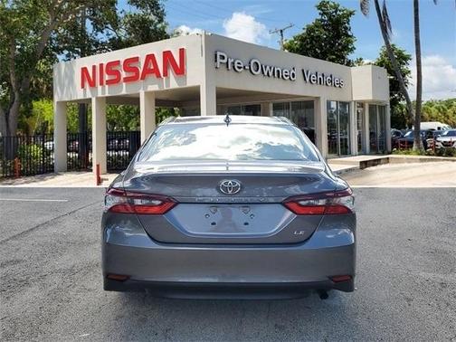 2022 Toyota Camry LE