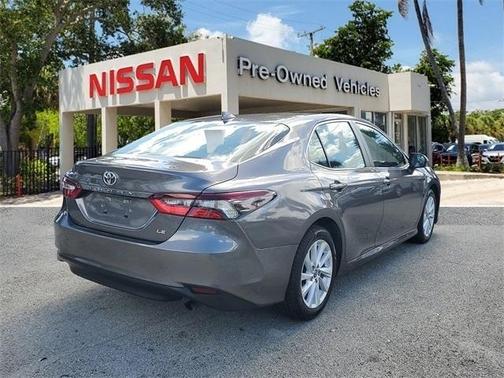 2022 Toyota Camry LE