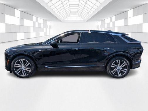 Stellar Black Metallic 2024 Cadillac LYRIQ Luxury