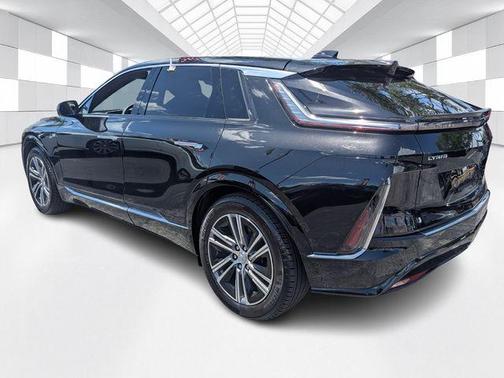 Stellar Black Metallic 2024 Cadillac LYRIQ Luxury