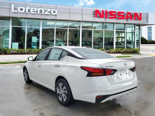 2025 Nissan Altima S