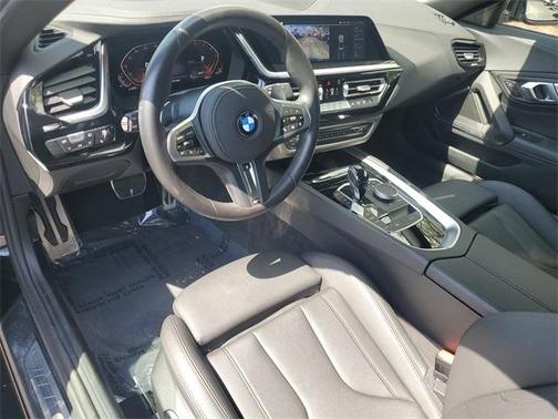 2025 BMW Z4 sDrive30i