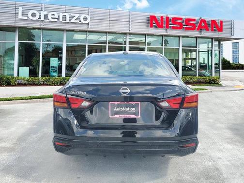 2025 Nissan Altima S