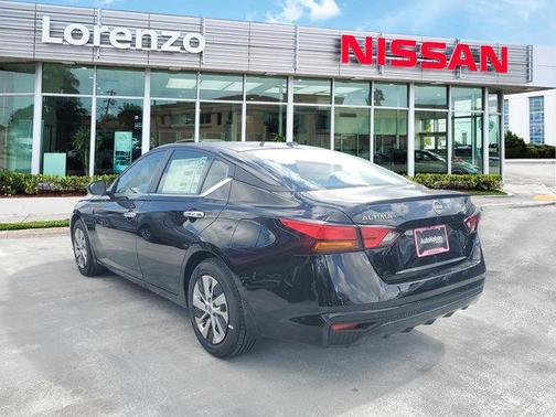 2025 Nissan Altima S