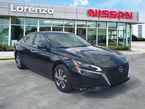 2025 Nissan Altima S