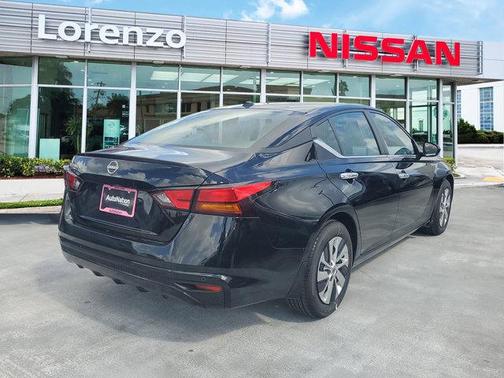 2025 Nissan Altima S