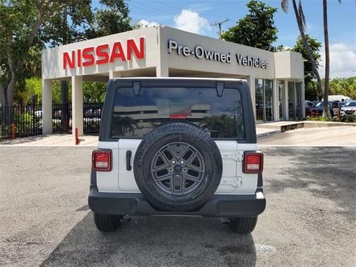 2025 Jeep Wrangler Sport