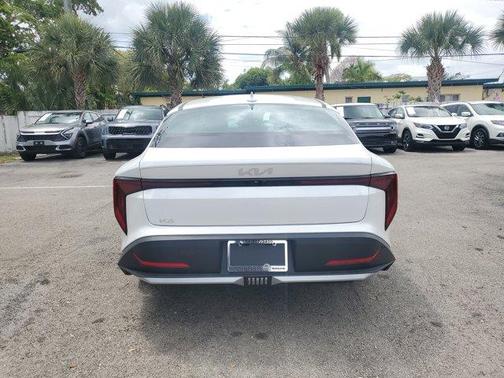 2025 Kia K4 EX
