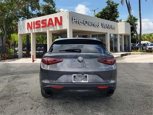 2022 Alfa Romeo Stelvio Sprint