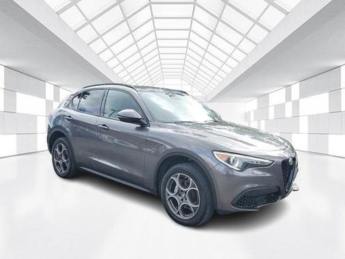2022 Alfa Romeo Stelvio Sprint