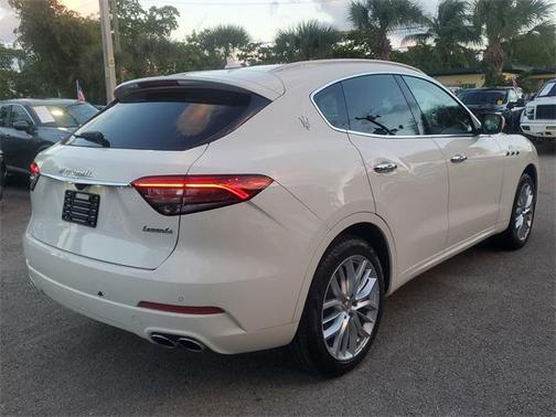 2022 Maserati Levante GT