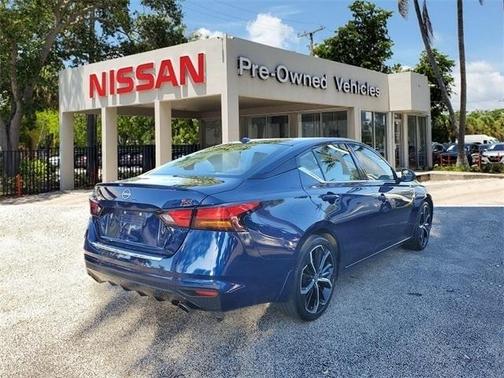 2023 Nissan Altima 2.5 SR