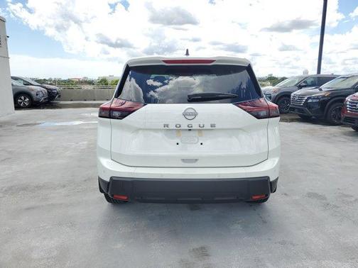 2026 Nissan Rogue S