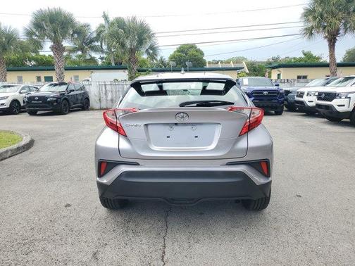 2018 Toyota C-HR XLE