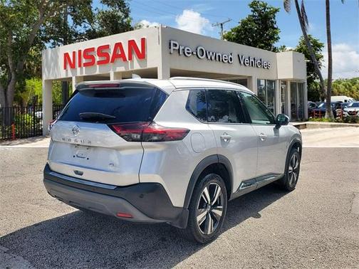 2021 Nissan Rogue SL