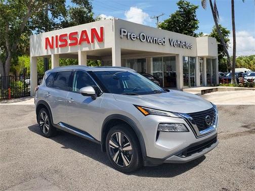 2021 Nissan Rogue SL