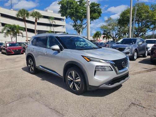 2021 Nissan Rogue SL