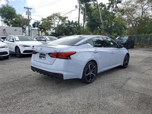2024 Nissan Altima 2.5 SR