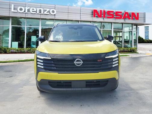 2025 Nissan Kicks SR