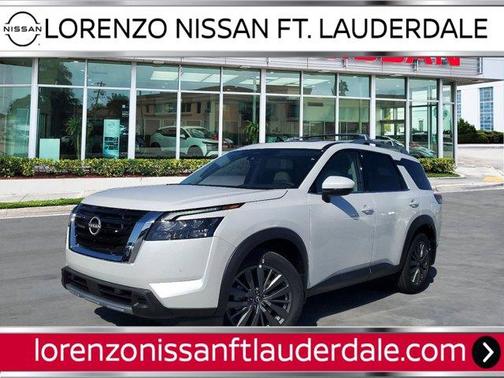 2025 Nissan Pathfinder SL