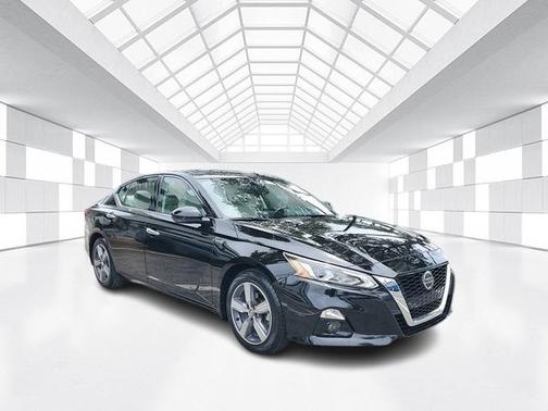 2022 Nissan Altima 2.5 SL
