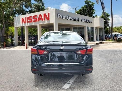 2022 Nissan Altima 2.5 SL