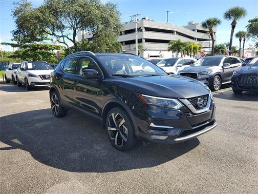 2021 Nissan Rogue Sport SL
