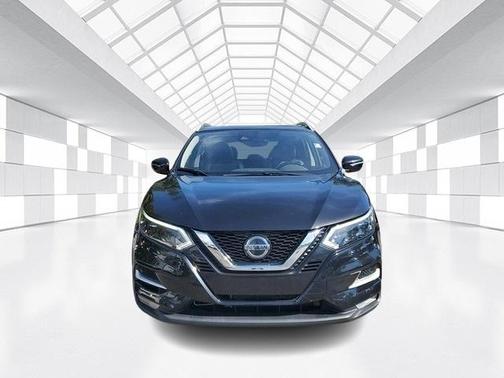 2021 Nissan Rogue Sport SL