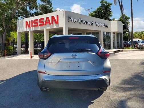 2024 Nissan Murano SV