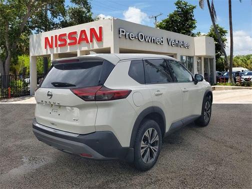 2021 Nissan Rogue SV