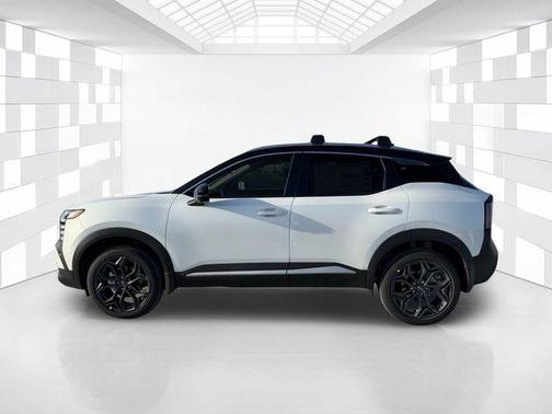 Aspen White Tricoat 2027 Nissan Kicks SR