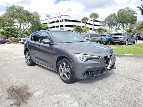 2022 Alfa Romeo Stelvio Ti