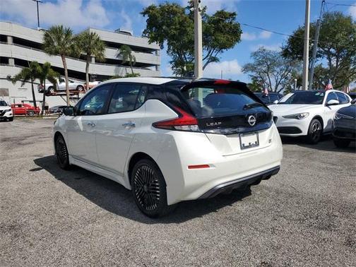 2023 Nissan Leaf SV PLUS