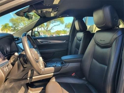 2021 Cadillac XT5 Luxury