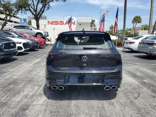 2023 Volkswagen Golf R 2.0T