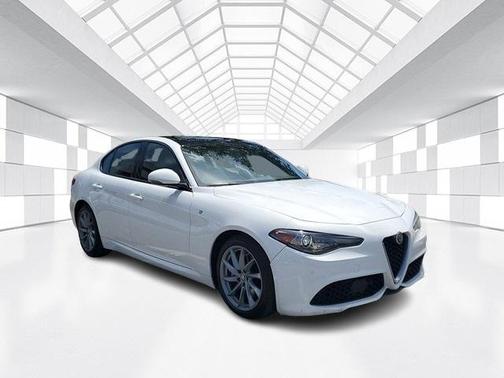 2022 Alfa Romeo Giulia Ti