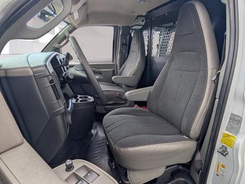 2024 Chevrolet Express 2500 Work Van