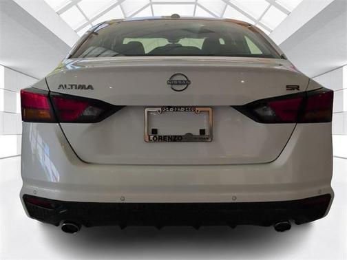 2025 Nissan Altima SR