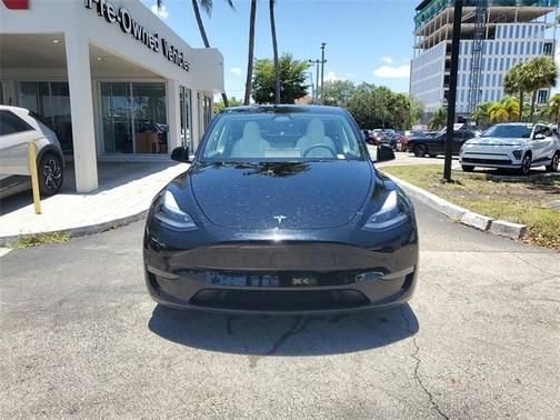 2024 Tesla Model Y Performance