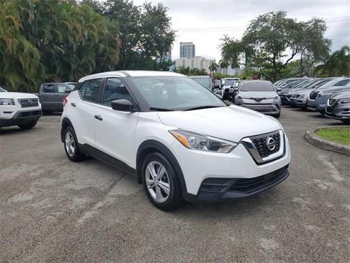 2020 Nissan Kicks S