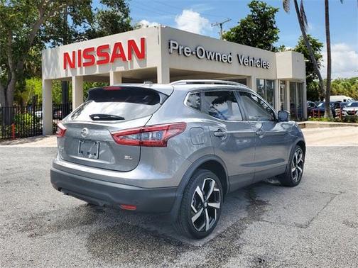 2021 Nissan Rogue Sport SL