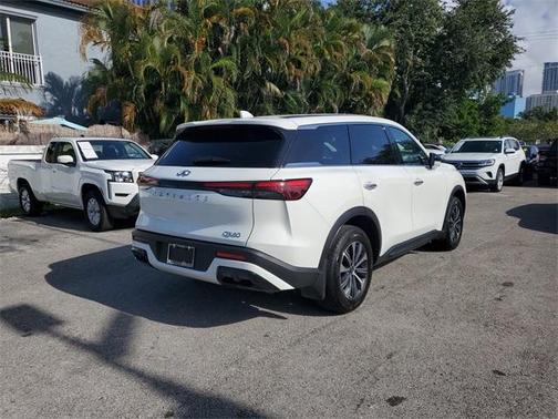2025 INFINITI QX60 Pure