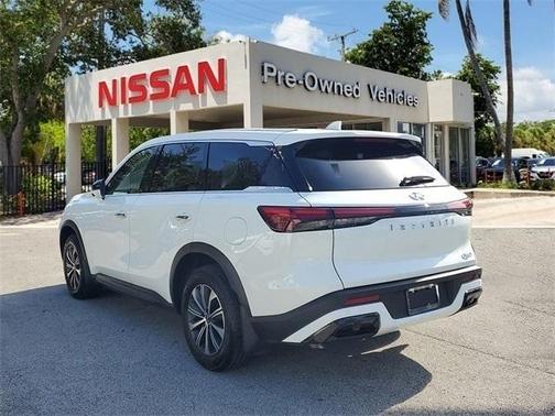 2025 INFINITI QX60 Pure