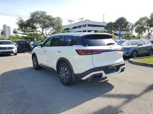 2025 INFINITI QX60 Pure
