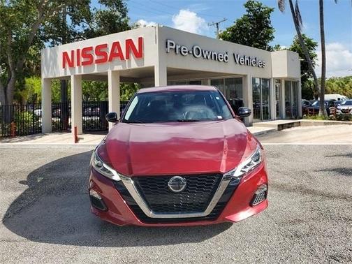 2022 Nissan Altima 2.5 SR