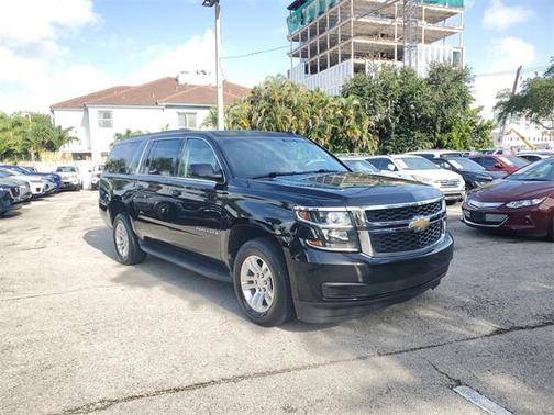 2016 Chevrolet Suburban LS